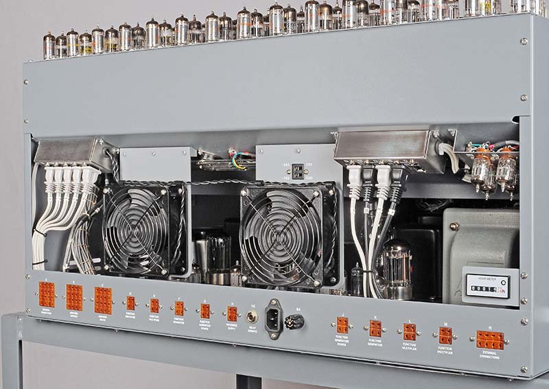 ES-400 front panel showing patch cords (reference)